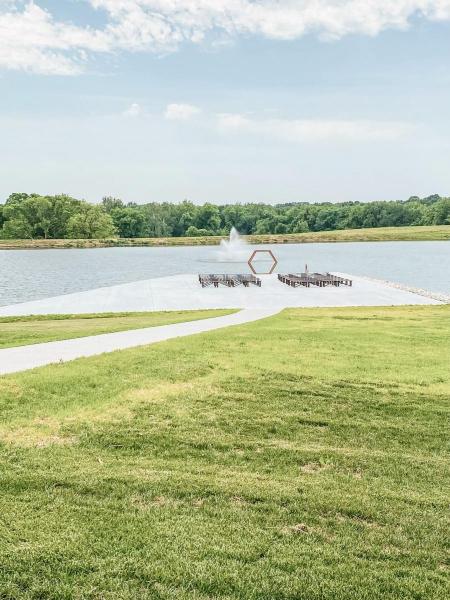 The best outdoor wedding venue in Saint Louis, Missouri